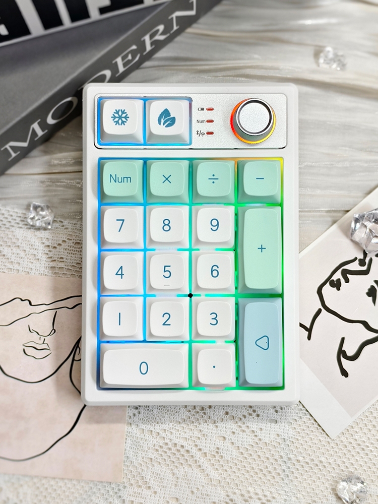 Üç Modlu Bluetooth KEYCOOL Pro - Gaming Keyboard Number Pad incelemesi ve fiyatı
