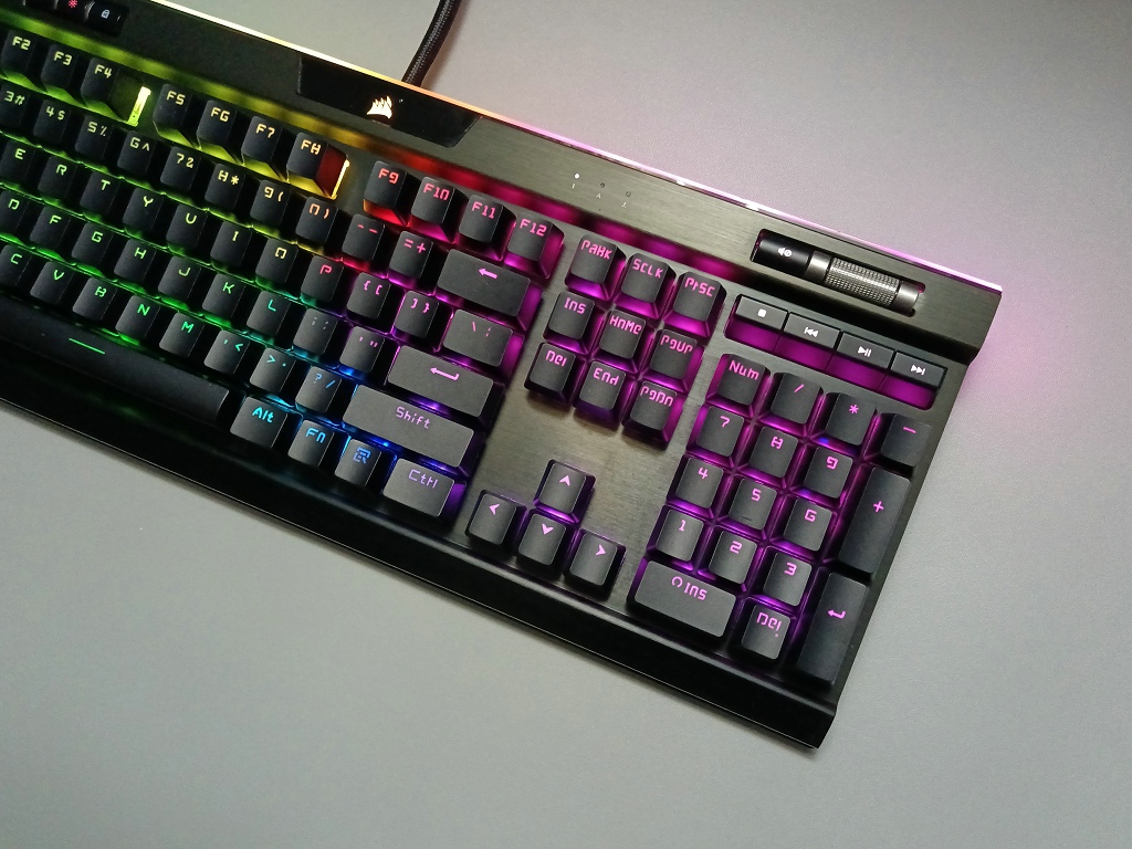 K70 K65 K68 K63 K95 K100 için  - Gaming Keyboard Corsair incelemesi ve fiyatı